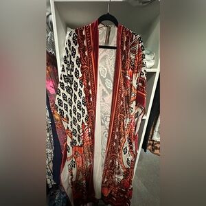 Aratta burnt velvet kimono